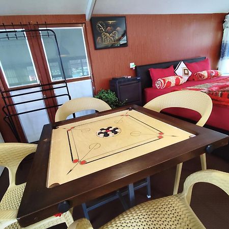 Townside Lodge นูวาราเอลิยา ภายนอก รูปภาพ
