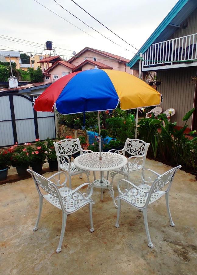 Townside Lodge นูวาราเอลิยา ภายนอก รูปภาพ